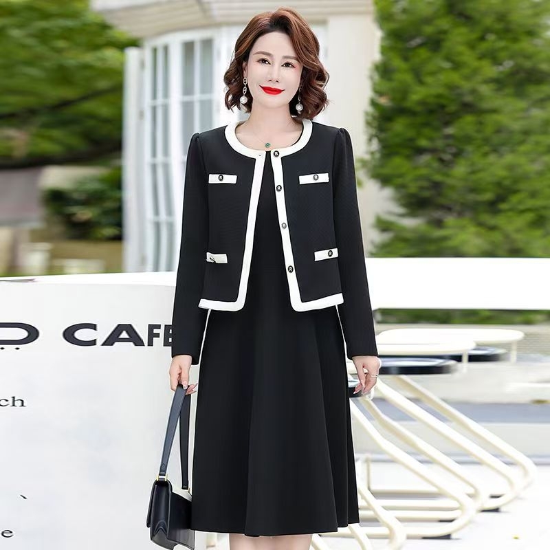 266# dvodijelni set: jaknica i haljina, Chanel stil, za žene u veličini plus