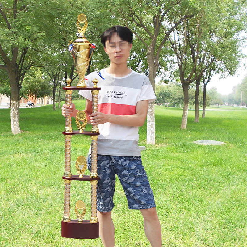 Trofej s četiri stupa, luksuzna nagrada za međunarodna natjecanja, Taekwondo Grand Trophy, poslovni godišnji sastanak