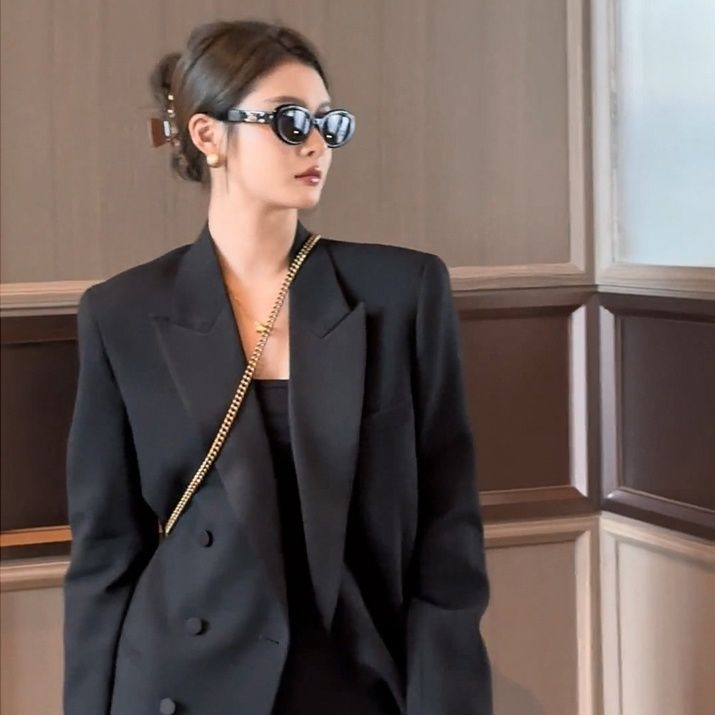 Crni ženski casual blazer, jesen 2025, nova verzija, uski struk