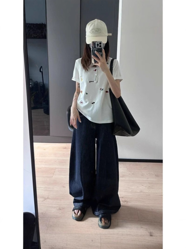 Ženski bijeli pamukasti T‑shirt s kratkim rukavima, korejskog stila, slatko izšiven, ljetni dizajn, nišni top