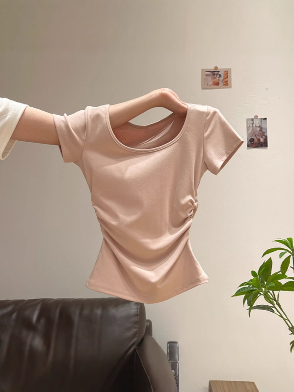 Ženski T-shirt s U-izrezom, kratkim rukavima, plisirana struk, ljetni model 2025, jedinstven dizajn