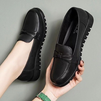 Ženske udobne slip-on cipele s ravnim potplatom, PU koža, protivklizne, casual jednobojne