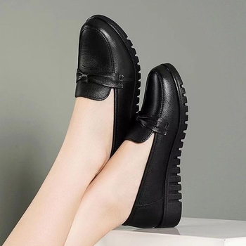 Ženske udobne slip-on cipele s ravnim potplatom, PU koža, protivklizne, casual jednobojne