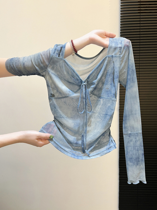 Ženski mrežasti top, uski kroj, kvadratni izrez, vezanje, tie-dye print, kratki top