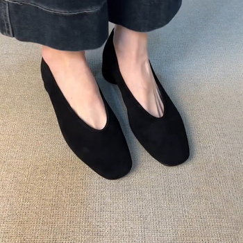 Verzija od ovčje kože – francuski stil, minimalistički dizajn, četvrtasti vrh, debeli pet, slip-on ženske cipele