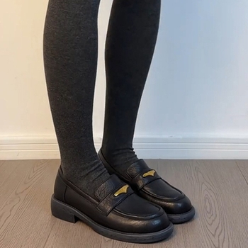 Britanske retro loaferice s okruglim nosom, slip-on, crne kožne ženske cipele s debelim potplatom