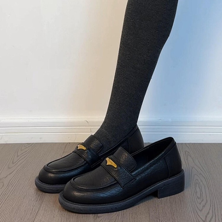 Britanske retro loaferice s okruglim nosom, slip-on, crne kožne ženske cipele s debelim potplatom