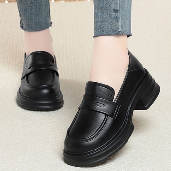 Ženske kožne loaferice s povećanjem visine, britanski stil, casual, s debelim potplatom, slip-on, jesen 2025