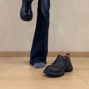 Ženske crne mokasine s debelim potplatom, britski retro stil, slip-on cipele za svakodnevnu upotrebu