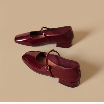 Loafersi s okruglim vrhom i niskim otvorom, kopča s jednim remenom, Chanel inspirirane Mary Jane ženske cipele