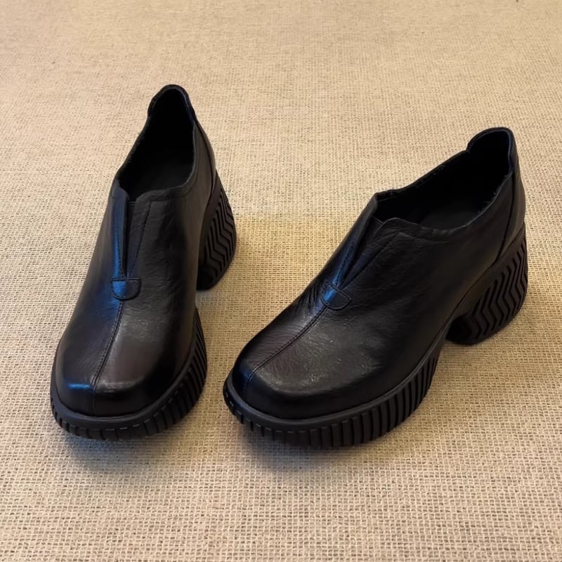 Ženske kožne loaferice s okruglim vrhom, elastičan duboki otvor, debela retro potplat, visina pete 7,5 cm