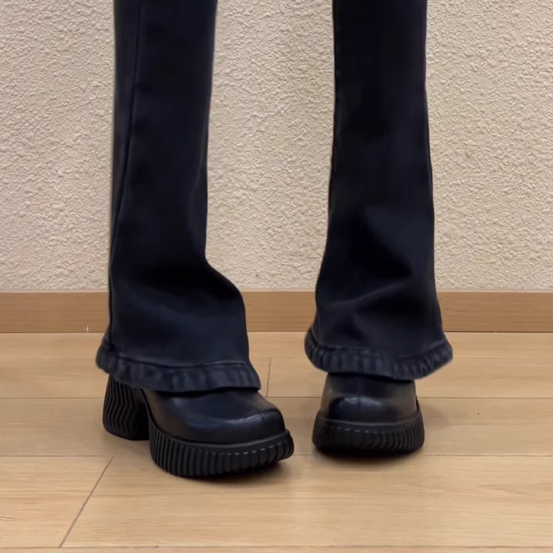 Ženske kožne loaferice s okruglim vrhom, elastičan duboki otvor, debela retro potplat, visina pete 7,5 cm