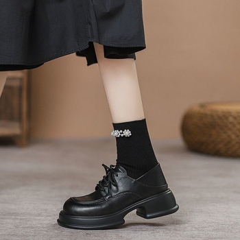 Ženske kožne loaferice s debelim potplatom, britanski stil, vezanje, jesen 2025, retro platforma