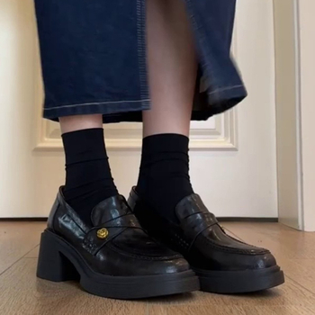 Ženske loaferice od mekane mikrovlaknaste kože, s debelom potplatom, slip-on, visok 6–8 cm, za jesen, britanski retro stil