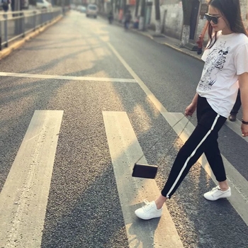 Ženske proljetno-ljetne hlače s elastičnim pojasom, ravni kroj, cropped dužine, casual stil