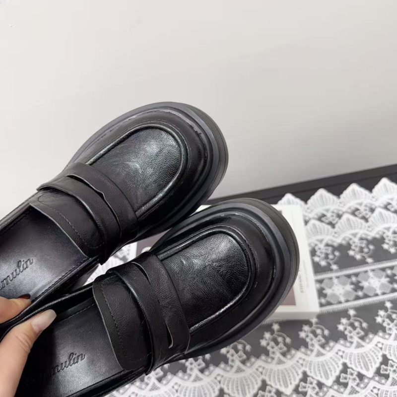 Ženski loafersi s povećanjem visine od 12 cm, crne kožne casual cipele s debelim petama