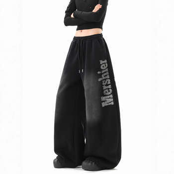 Crne jogger hlače s gradijentnim pranjem i vintidž tiskom slova, za žene, jesen, gradski retro stil, udoban, široke nogavice
