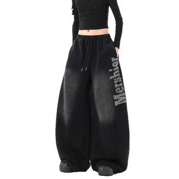Crne jogger hlače s gradijentnim pranjem i vintidž tiskom slova, za žene, jesen, gradski retro stil, udoban, široke nogavice