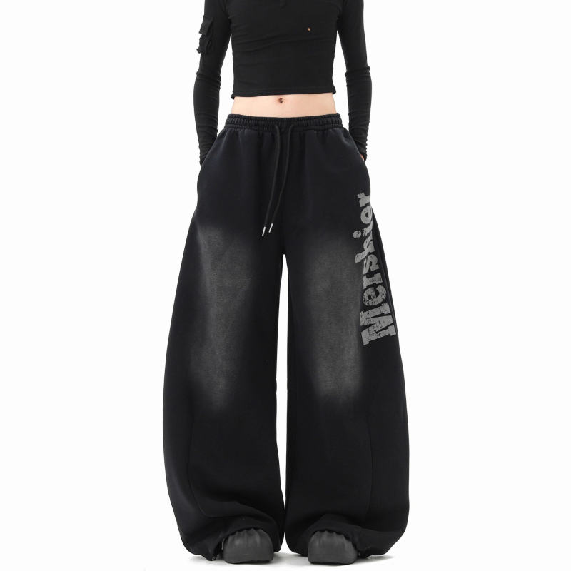 Crne jogger hlače s gradijentnim pranjem i vintidž tiskom slova, za žene, jesen, gradski retro stil, udoban, široke nogavice