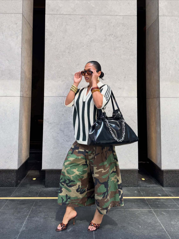 M80827 Ženske kamuflažne cargo hlače, slobodnog kroja, širokih nogavica, svakodnevni streetwear, zapadni stil