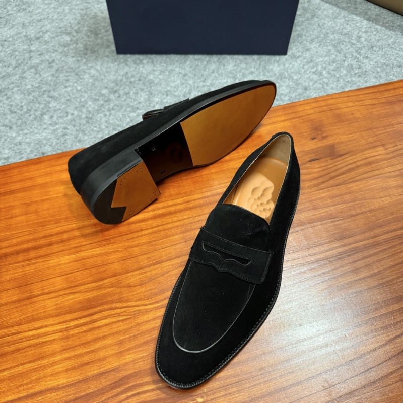 Muške kožne slip-on mokasine s sjajnim završetkom – klasičan britanski stil, casual poslovne cipele