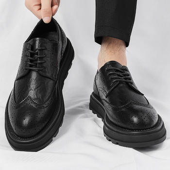 Muške cipele brogue s rezbarijom, britski okrugli nos, moderne formalno casual kožne cipele s debelim potplatom