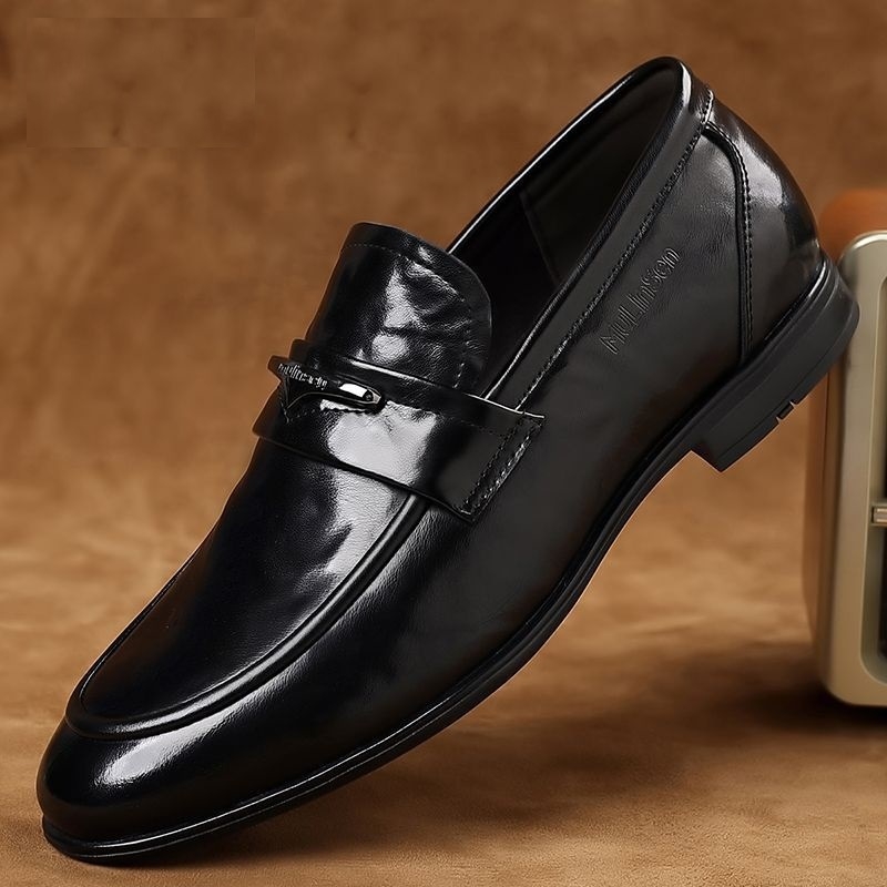 Muške kožne loaferice slip-on, poslovno casual stil, proljeće 2025