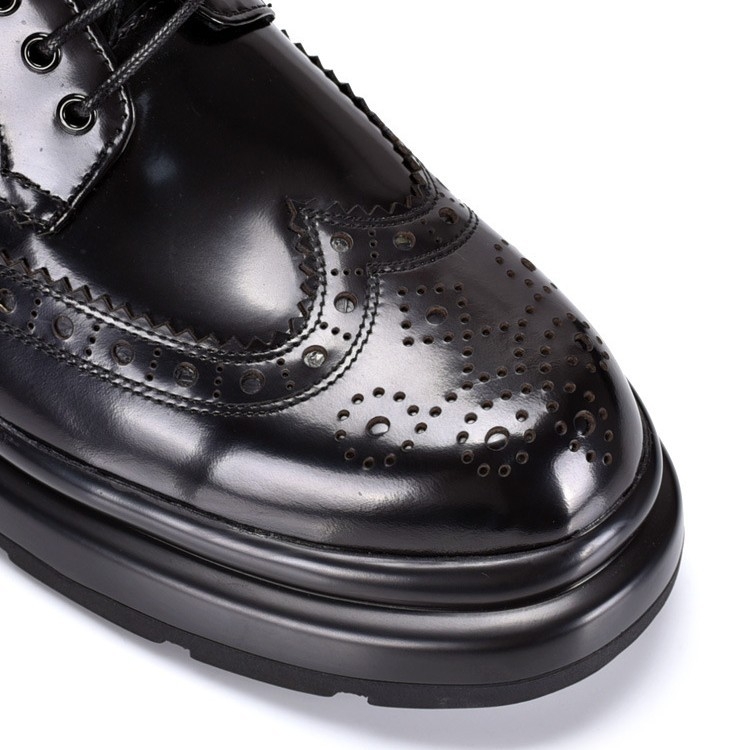 Muške kožne cipele, proljeće i jesen, prava koža, vezanje, debela potplata, brogue graviran uzorak, poslovni casual stil