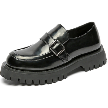 Muške kožne slip-on tenisice crne boje, s mekanim potplatom, casual stil, ljeto 2021