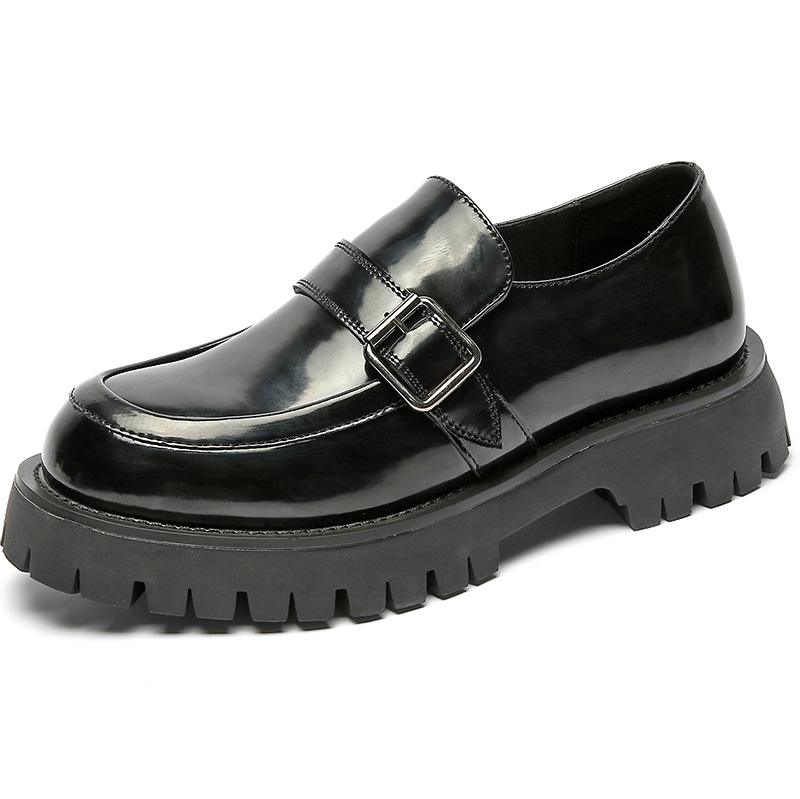 Muške kožne slip-on tenisice crne boje, s mekanim potplatom, casual stil, ljeto 2021