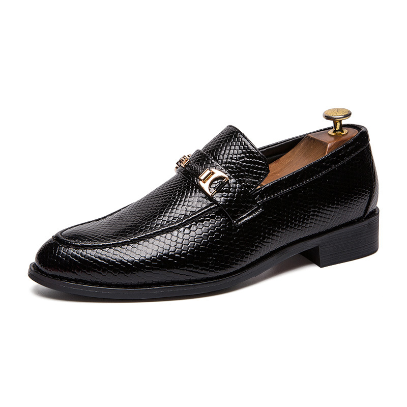 Muške loafers slip-on s oštrim nosom, koža, PU gornji dio, gumeni potplat, proljeće 2025, casual stil