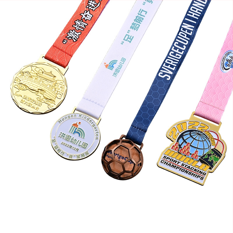 Pozlaćena memorijalna medalja za maraton i sportske događaje