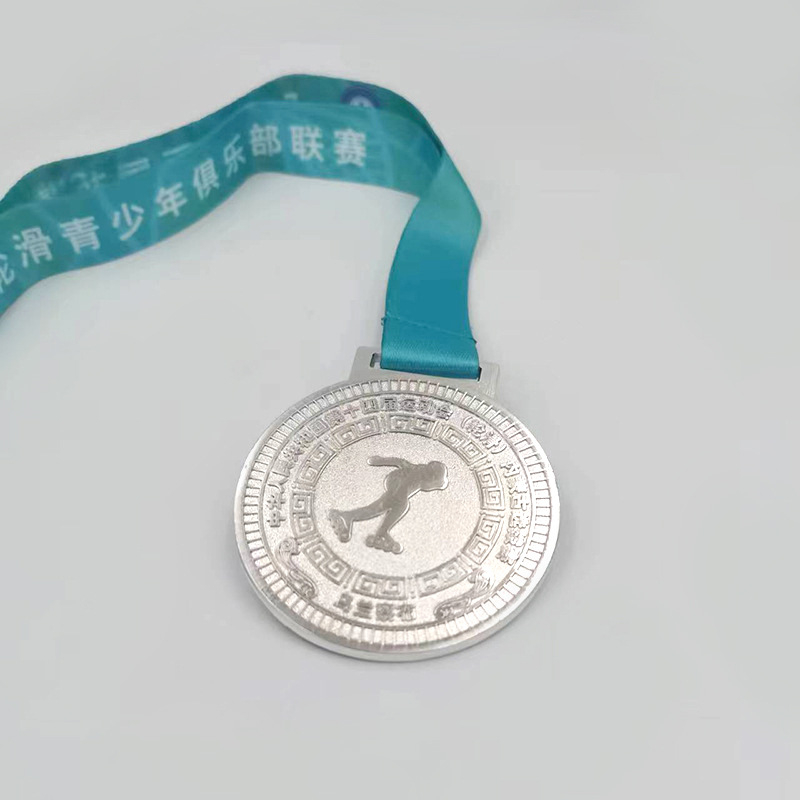Prilagođene metalne medalje u zlatnoj, srebrnoj i brončanoj boji za maratone i korporativne događaje