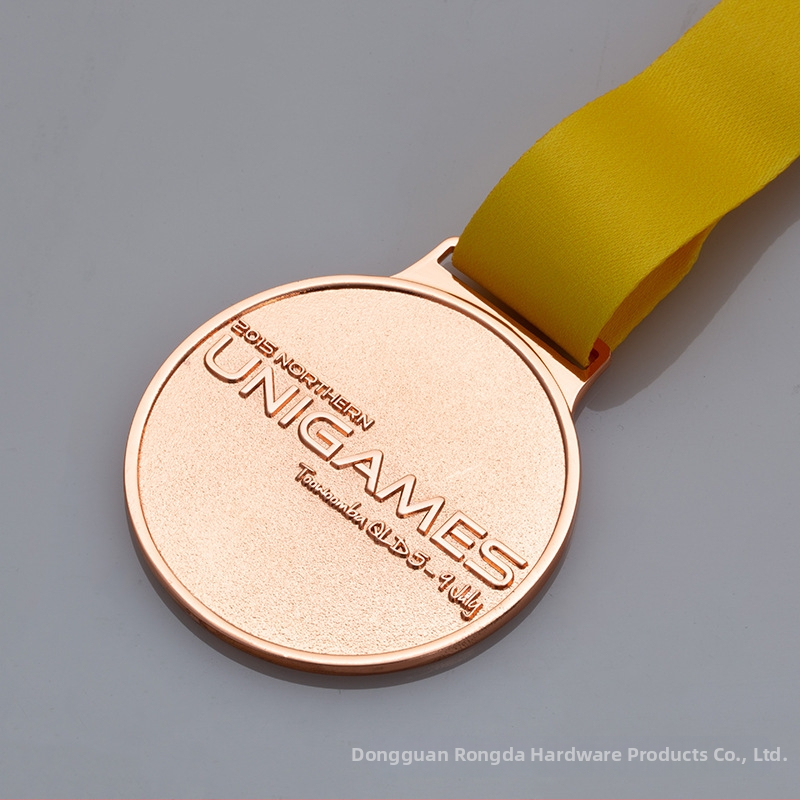 Metalna medalja za maraton s prilagođenim dizajnom, zlatna, srebrna ili brončana boja, lijevanje