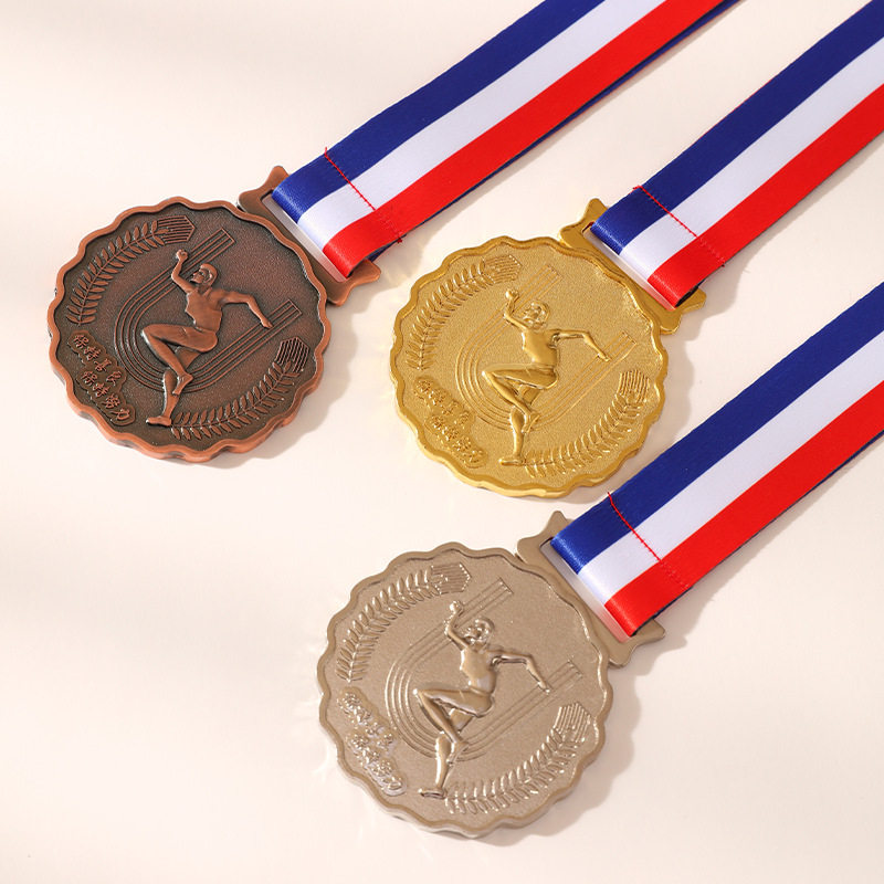 Prilagođene metalne medalje za maratone, sportska natjecanja, plivanje i trčanje – medalja od cinkovog legura s pozlaćenjem