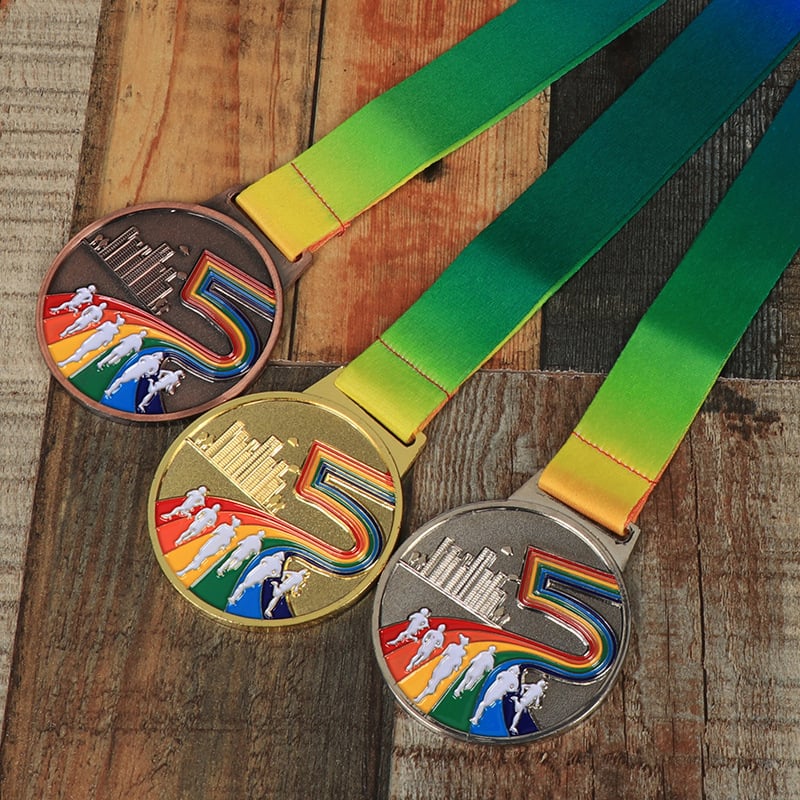 Prilagodljive medalje od cinkove legure za dječje sportske natjecanje u vrtićima, s mogućnošću nošenja oko vrata