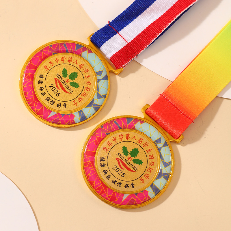 Prilagođene metalne medalje za školska sportska natjecanja, spomen-medalje od cinkovog legura sa bojom završne obrade