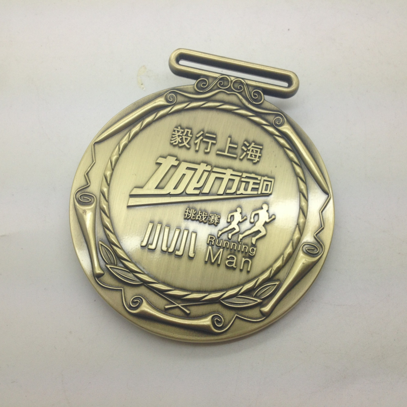 Retro medalja od legure za maraton