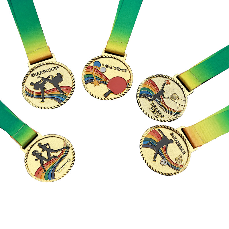 Višebojna nogometna medalja za sportsko događanje – metalna medalja u zlatnoj, srebrnoj i brončanoj boji, tiskana kao uspomena, za školsko sportsko natjecanje