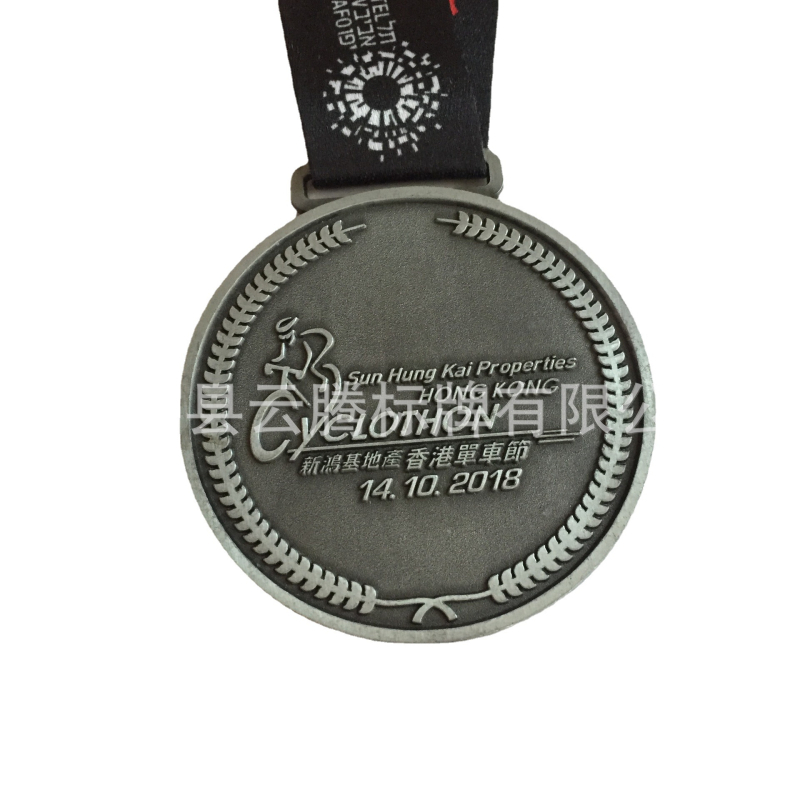 Medalja od cinkove legure, lijevana die-cast tehnologijom, elektroplatinirana u retro bojama, memorijalni kovani ukras za festivale i događaje