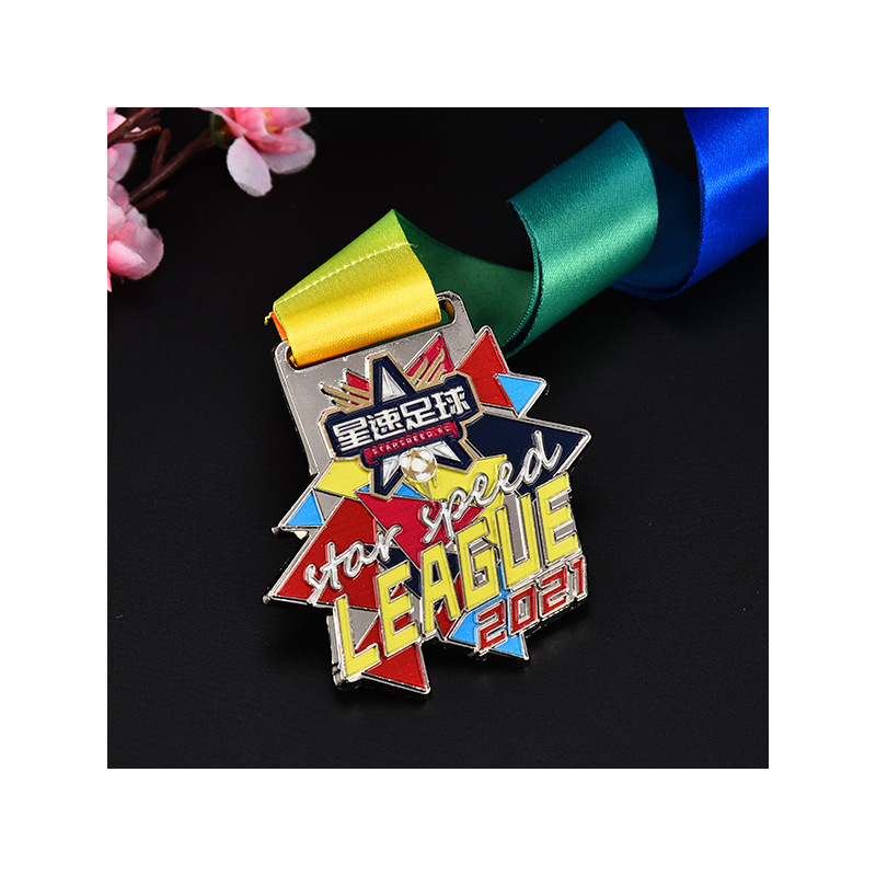 Spomen-medalje atletike i maratona – metalne medalje u zlatnoj, srebrnoj i brončanoj boji.