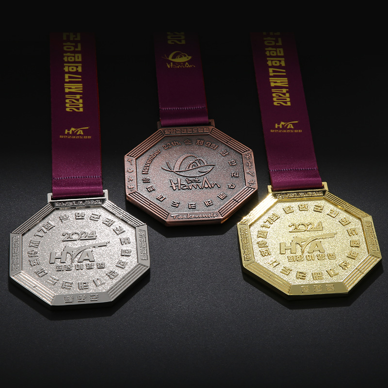 Velike metalne medalje za prekogranično trgovanje, medalje od cinkovog legura za sportske događaje, personalizirani suveniri za natjecanja i spomen ploče