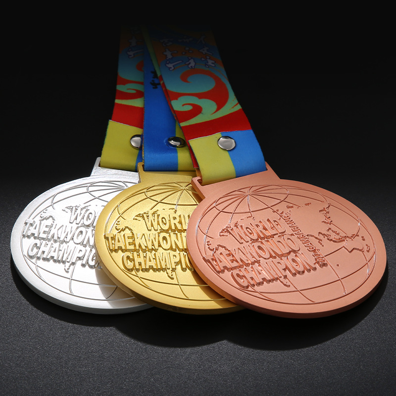 Velike metalne medalje za prekogranično trgovanje, medalje od cinkovog legura za sportske događaje, personalizirani suveniri za natjecanja i spomen ploče
