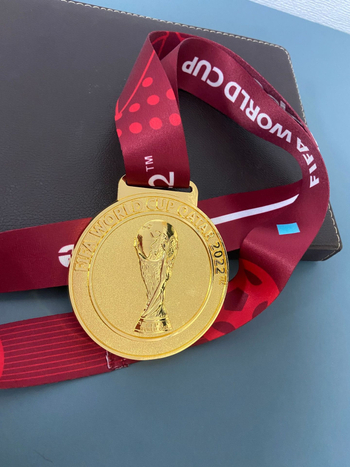 Prilagođena zlatno pozlaćena medalja od cinkove legure za maratone – prigodno priznanje