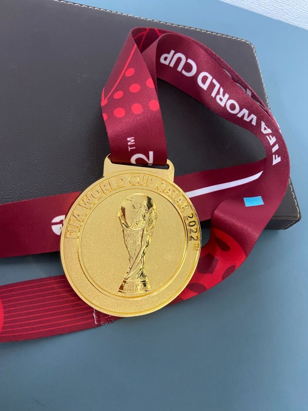Prilagođena zlatno pozlaćena medalja od cinkove legure za maratone – prigodno priznanje