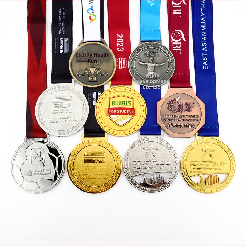 Timska metalna medalja sa zlatnim premazom, nagrada za trčanje i maraton, personalizirana prigodna nagrada