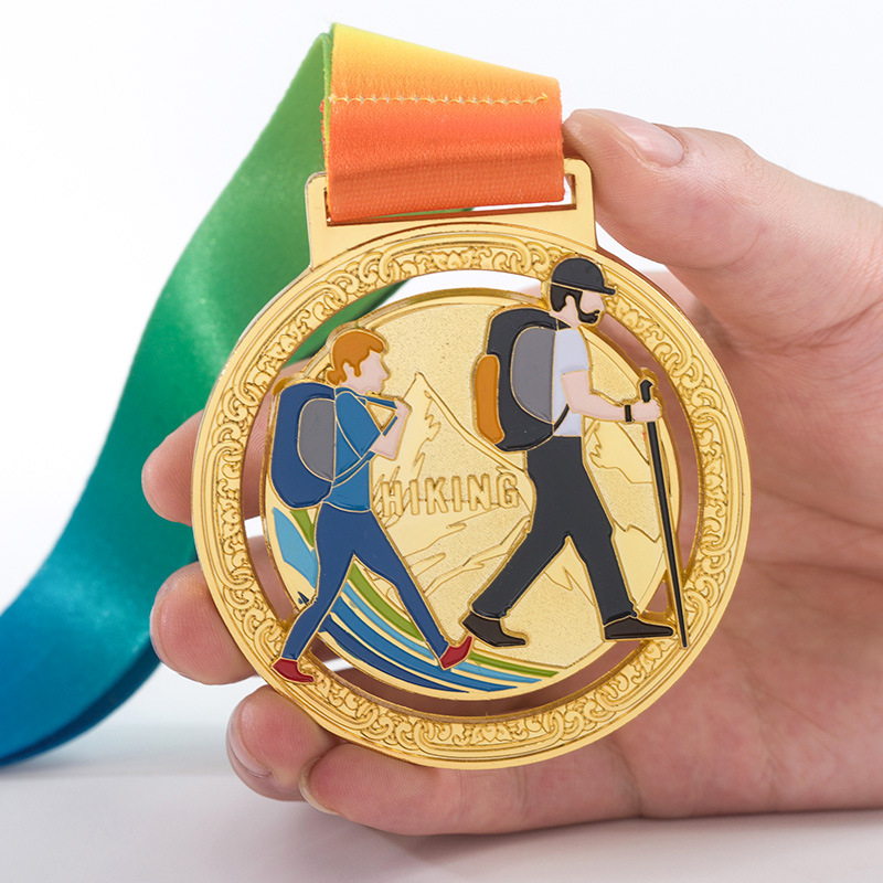 Prilagođena medalja za planinarenje, aktivnosti na otvorenom, izdržljivost u pustinjama i teambuilding