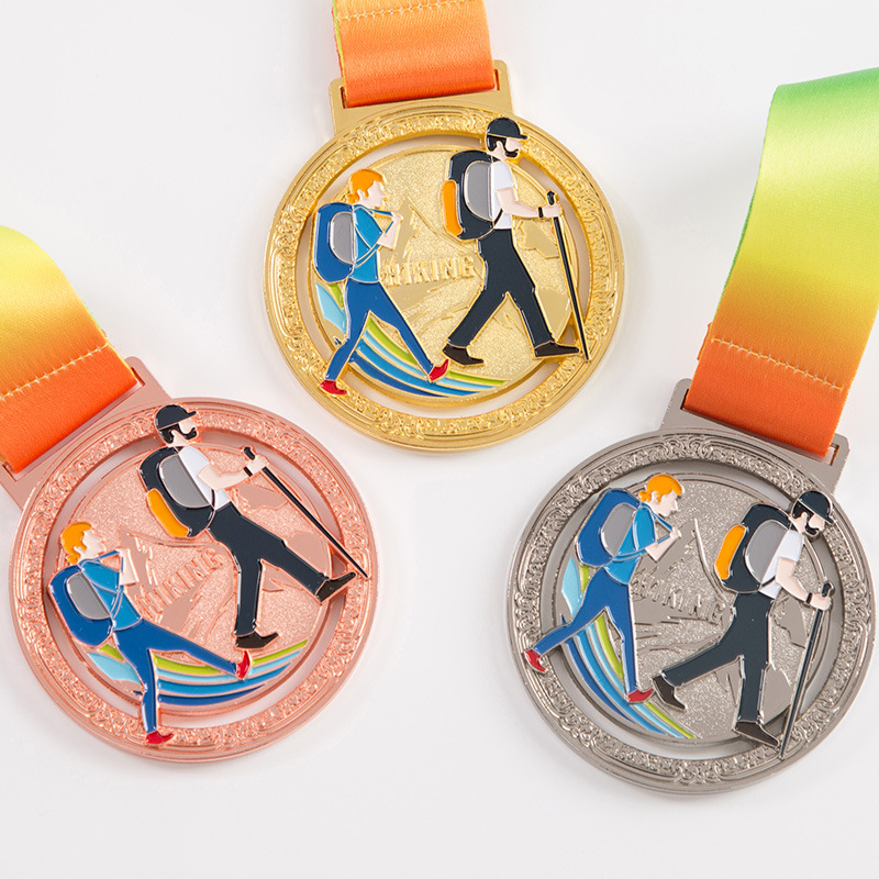 Prilagođena medalja za planinarenje, aktivnosti na otvorenom, izdržljivost u pustinjama i teambuilding