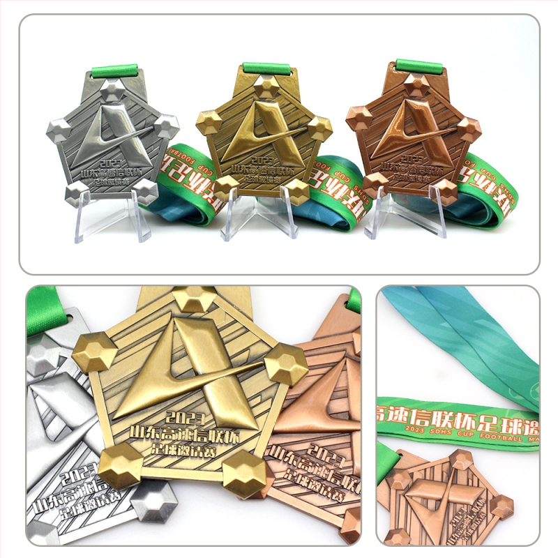 Personalizirane medalje za nogomet i košarku za maraton i vrtićki sportski dan; zlatne, srebrne i brončane, s trakom za nošenje