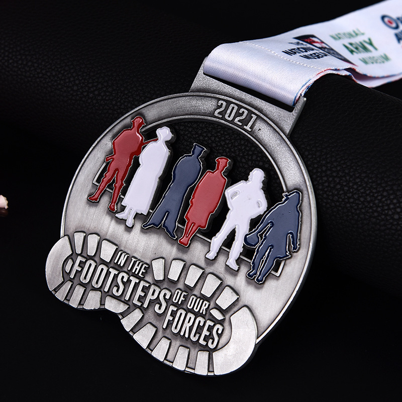 Metalna medalja za maraton – prilagodljiva, s kreativnim dizajnom za školske sportske događaje